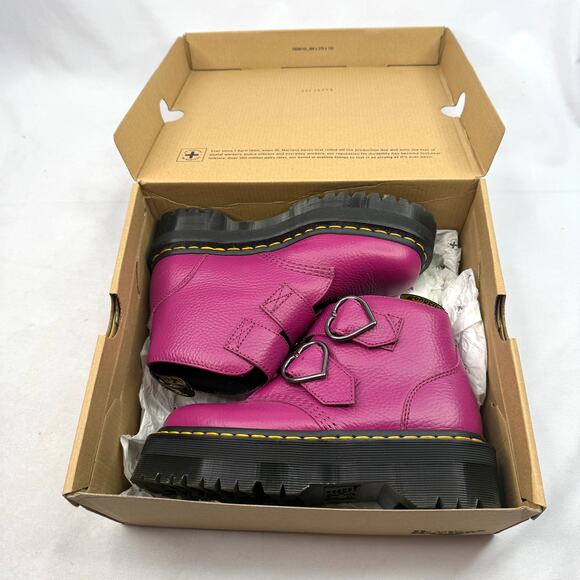 Dr. Martens Devon Heart Boots Fuchsia - Picture 2 of 12